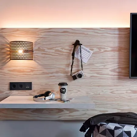 Moxy Hotel