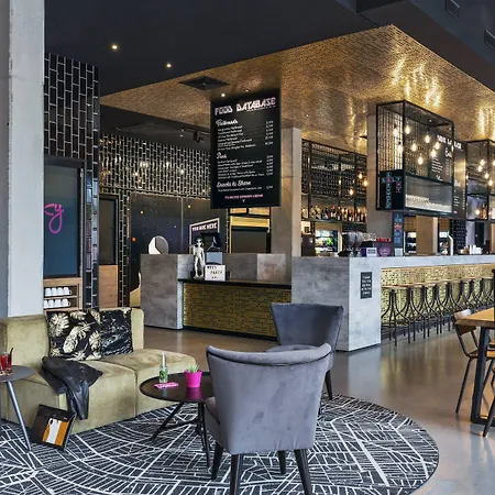 호텔 Moxy 다름슈타트